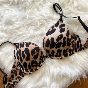 Victoria’s Secret Very Sexy Push-Up Bra in Leopard Print